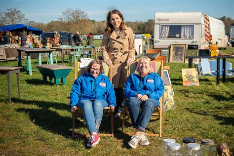 Bargain Hunt (2000)