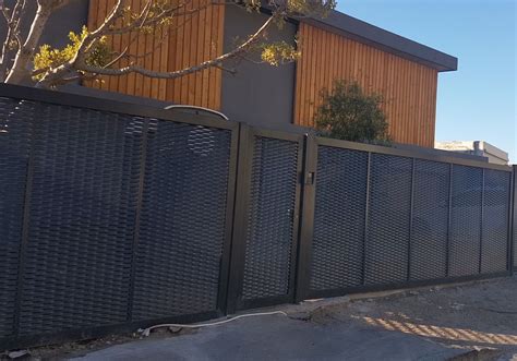 Expanded Metal Mesh Gate Ng