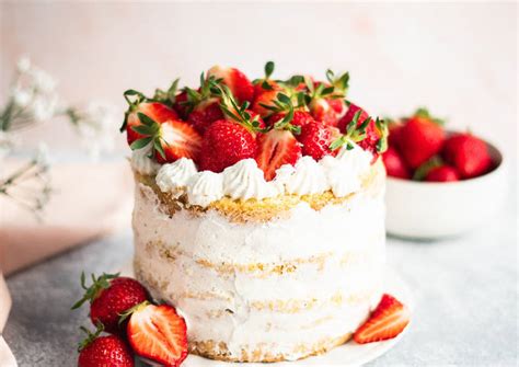 Naked Cake Aux Fraises De Alexandra Hanger Cookpad My Xxx Hot Girl