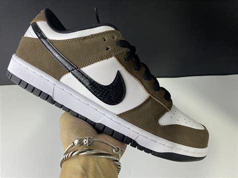 Brown Nike Sb Dunk Low Tops Swag Shoes Sneakers Fashion White Nikes