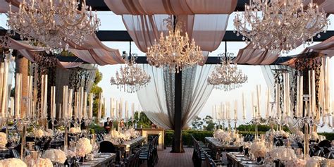 Laguna beach is a beautiful destination for a wedding with spectacular venues on the beach, or set back in the canyon. The Resort at Pelican Hill Weddings | Get Prices for ...