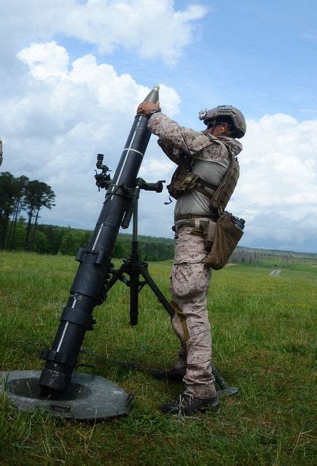 M252 81mm Mortar Photos History Specification