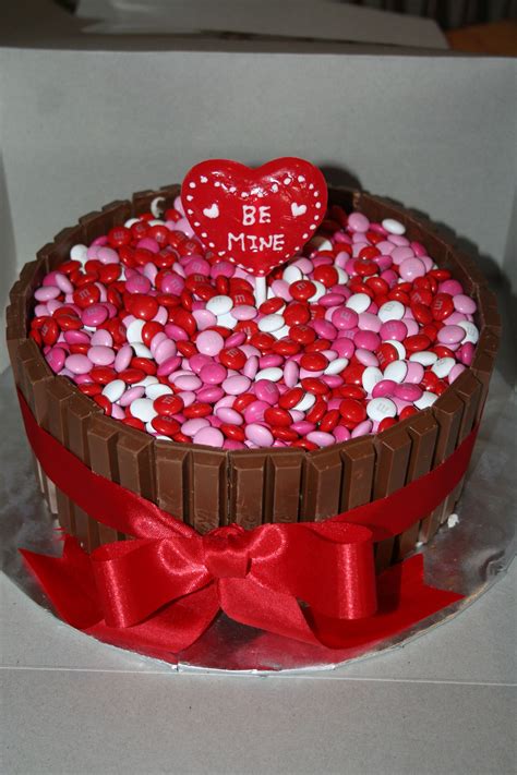 Affordable and search from millions of royalty free images, photos and vectors. valentine's day cake (With images) | Cake for boyfriend ...