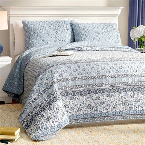 Fenwick Navy Bluegraywhite 100 Cotton Reversible Traditional Quilt