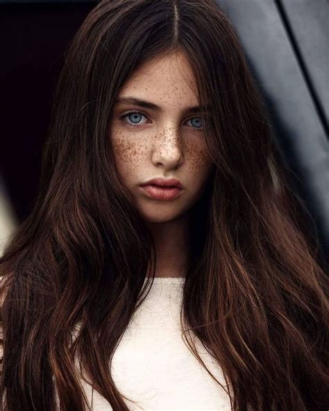 Pin By Tala Ali On Black And White Brown Hair Blue Eyes Brown Hair