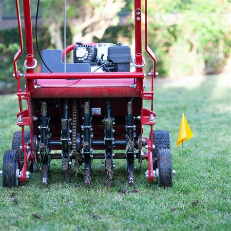 How To Aerate Lawn Manually