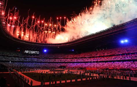 These Are The Best Photos From The Tokyo Olympics Closing Ceremony