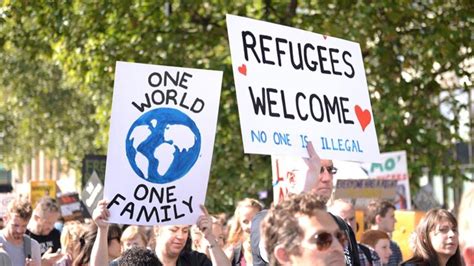 collective initiatives for a culture of welcome a europe saying yes to immigration