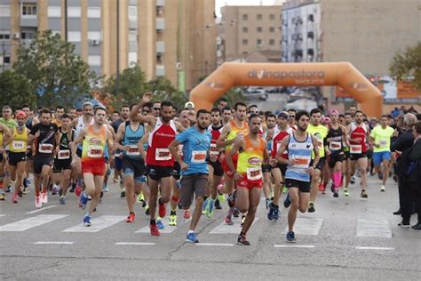 Regionalism used in the united states. Cerca de 4.000 corredores participan en la última carrera del Circuito Divina Pastora Seguros en ...
