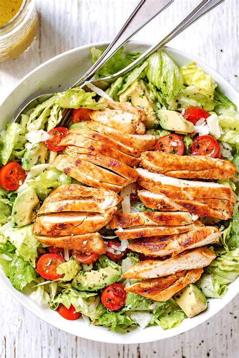 This easy blackened chicken and quinoa salad has it all, plus a little kick! Blackened Chicken and Avocado Salad Recipe - Blackened ...