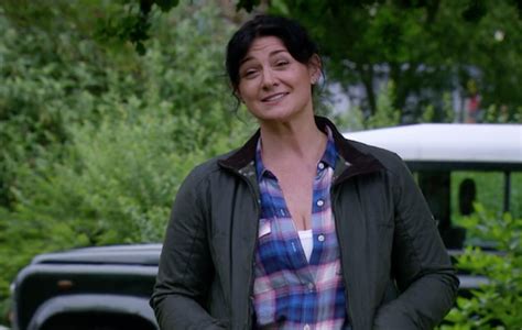Natalie J Robb Things You Didnt Know About The Emmerdale Star What