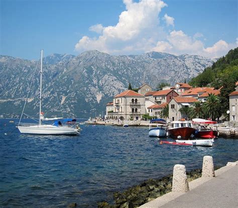 Perast, petit village des bouches de Kotor au Monténégro.