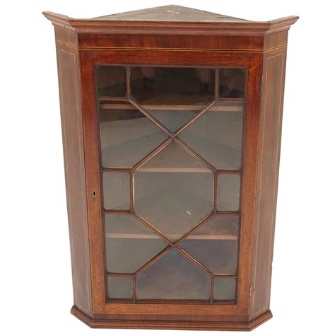 Antique Georgian Inlaid Walnut Hanging Corner Cabinet Scotland 1790 1689 For Sale At 1stdibs