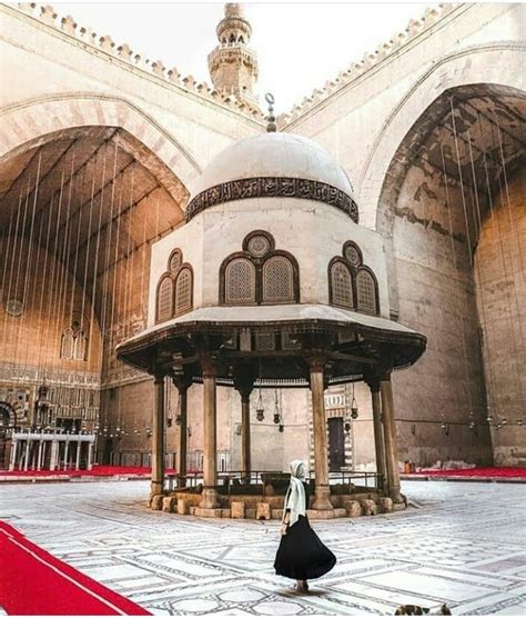 مسجد ومدرسة السلطان حسن والرفاعي القاهرة أوقات العمل، الأنشطة