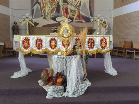 The holy catholic church gives a warm welcome to visitors and new comers. Holy Family Catholic Church Deming NM Corpus Christi ...