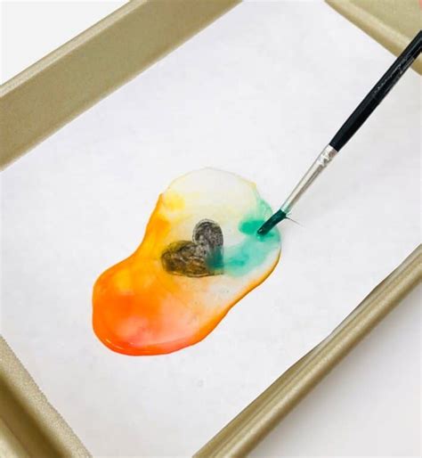 Rainbow Water Experiment Try This Colorful Rainbow Art Project For Kids