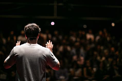 Quer Melhorar A Habilidade De Falar Em Público 6 Dicas Imperdíveis