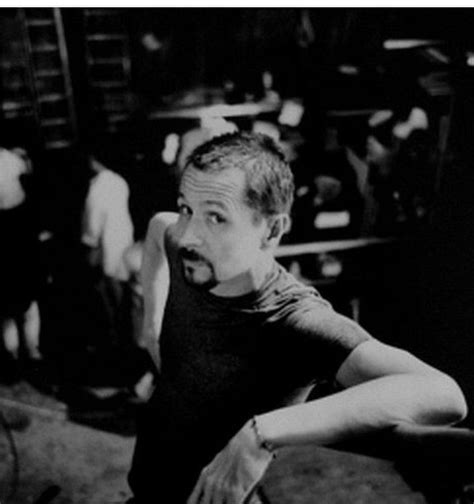 Gary oldman stars as a vicious crime boss out to kill nick, the lone witness… Gary Oldman 💜 💕 | Gary oldman, Actors, Best actor