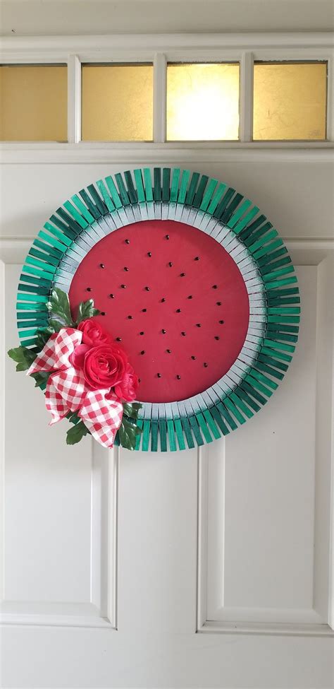 Wreath Crafts Diy Wreath Wreath Ideas Door Wreaths Clothes Pin
