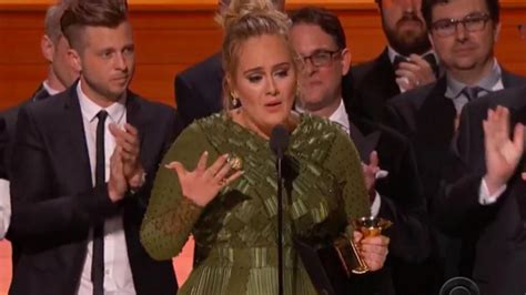 9 Things You Only Know If You Have Adele Thumbs Huffpost Uk Life