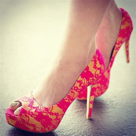 Heel seat orthotics are the top heel pain treatment because they: Pin on Fashion!!!