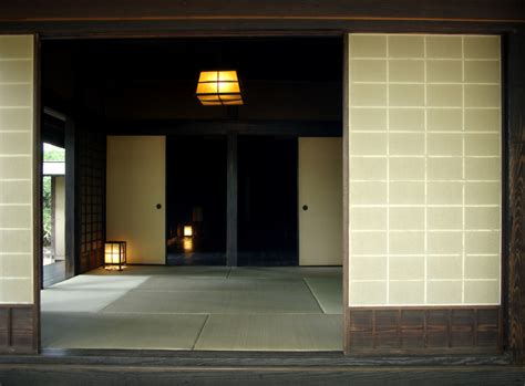 Wir erklären ihnen, wie sie eine japanische schiebetür ganz einfach selber bauen, inklusive gestaltung des türblattes. Japanische Schiebetür selber bauen » So geht's ganz einfach