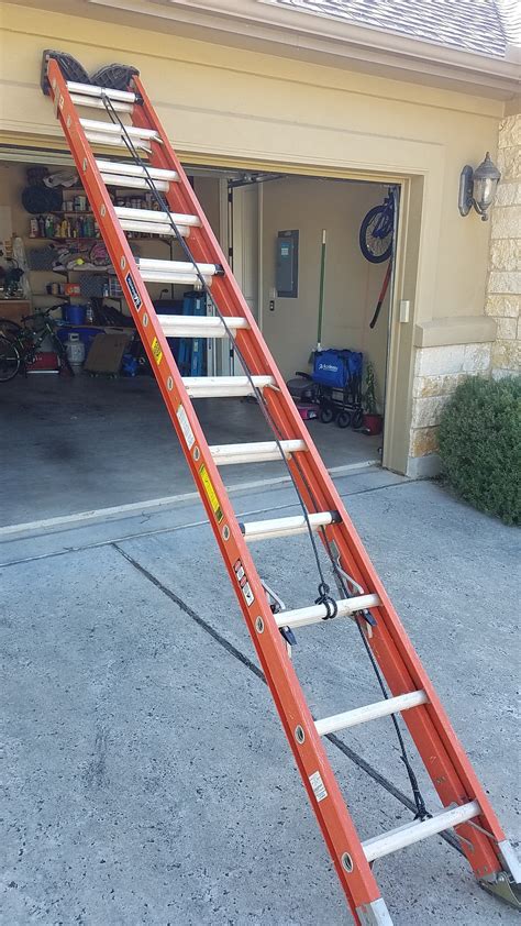 Loanables:Heavy Duty 24' Extension Ladder Rental located in Austin, TX