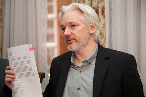 Sweden Destroys Decisive Exchanges On Julian Assange Revolution 2030