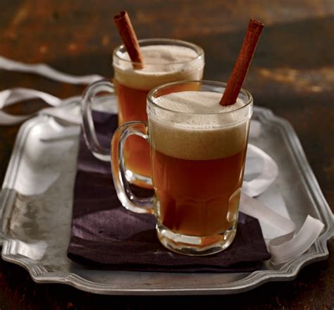 Hot Buttered Rum With Cider New England
