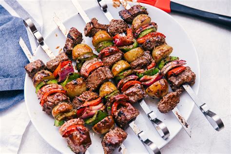 Super simple and i cheated with beef stew meat to make them cook a little faster. Beef Shish Kabobs | The Food Cafe | Just Say Yum