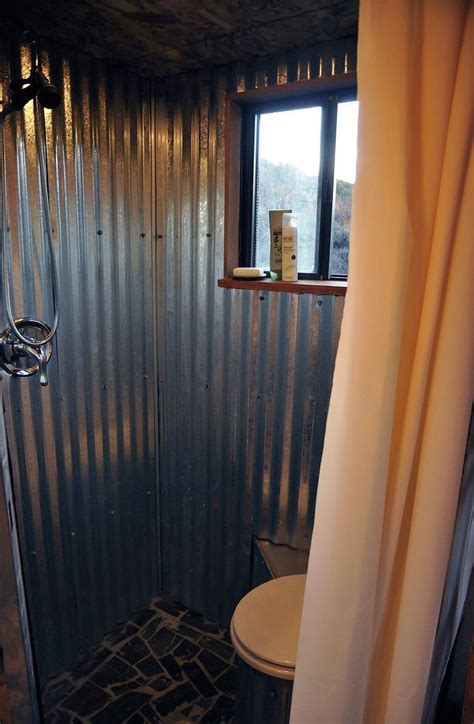 41 Beautiful Rustic Barn Bathroom Design Ideas Interior God