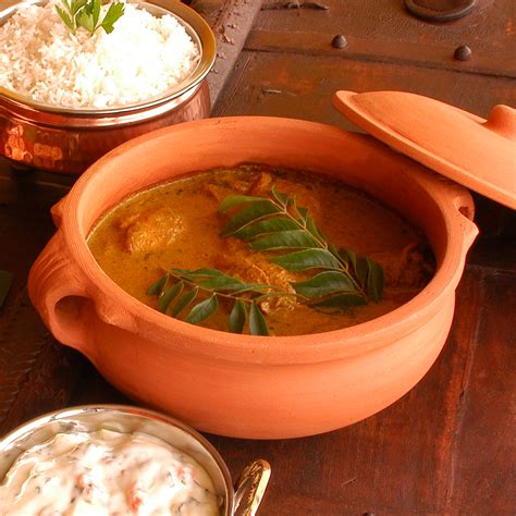 Clay pots are used around the world and therefore offer a wide variety of recipes stemming from all different cuisines. Indian Clay Curry Pot | Ancient Cookware
