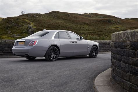 Opulent And All New 2021 Rolls Royce Ghost Reaches Uk Showrooms