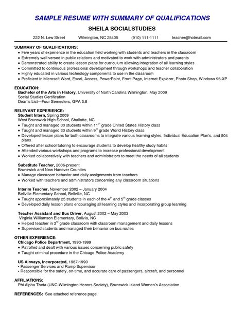 Make sure you choose the right resume format let's break down an it resume summary to see how you should write one. 9 Professional Summary Examples - SampleBusinessResume.com ...