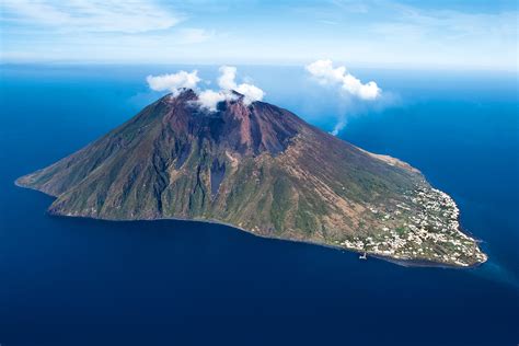 It's the next generation replacement for opengl, and the performance improvements are immediately apparent. 57. Climb to the top of Stromboli, Italy - International ...