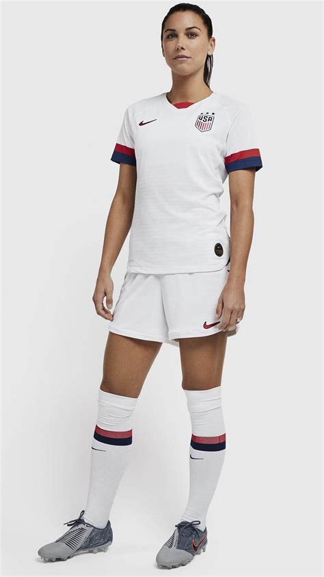 Check out the england women's world cup 2019 collection today and cheer on the lionesses in style. United States 2019 Women's World Cup Nike Home Kit | 18/19 ...