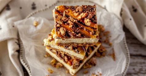 Cheesecake is a versatile dish that can be appropriate for any time of the year. Keto Pecan Cheesecake Bars | Low-Carb Dessert Recipe (With ...