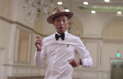 ‘happy di pharrell è la canzone più suonata da radio e tv inglesi negli anni 10 rolling