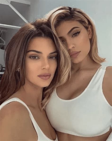 Kendall And Kylie Jenner Half Nude All Over Each Other In Bizarre Photo Shoot The Hollywood Gossip