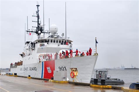 Dvids Images Coast Guard Cutter Bear Returns Home Image 1 Of 3