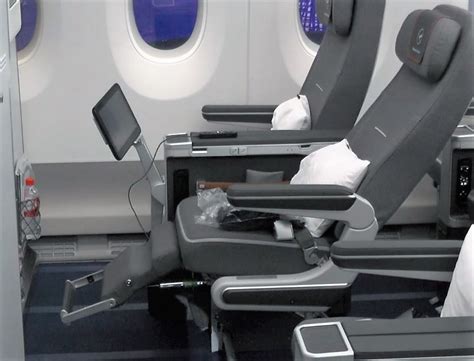 Seat Review Lufthansa Premium Economy Class Airbus A350 900