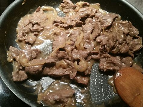 Sauté de boeuf aux oignons ultra simple Recette de Sauté de boeuf aux