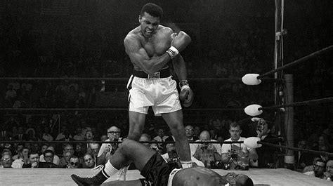 10 Most Iconic Sports Photographs In History
