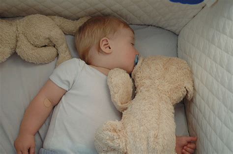 Vous devriez trouver un endroit où vous ne serez pas dérangé, si vous voulez tirer le meilleur parti de votre sieste. Quelles siestes à quel âge