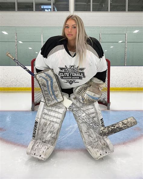 Mikayla Demaiter Hockey Career