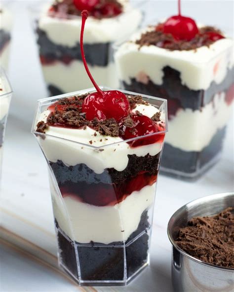 It's 2021 and this is still the top recipe year after year. DLux Mini Dessert Cups Black Forest Cake | Recipe | Mini ...
