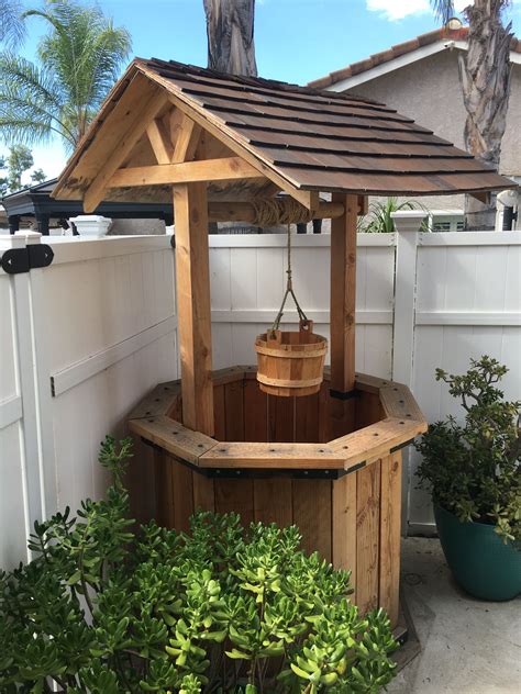 Diy Wishing Well Roof Whizz Bang Blogger Photos