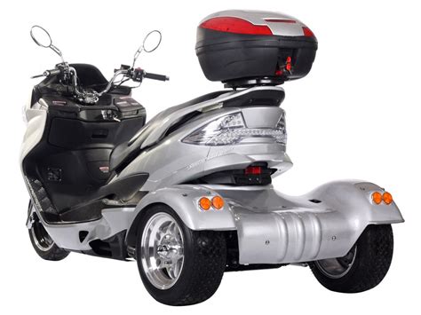 Ice bear 300cc trike 3 wheel scooter. Extreme Motor Sales, Inc > 300cc Trike Scooter > Tornado ...