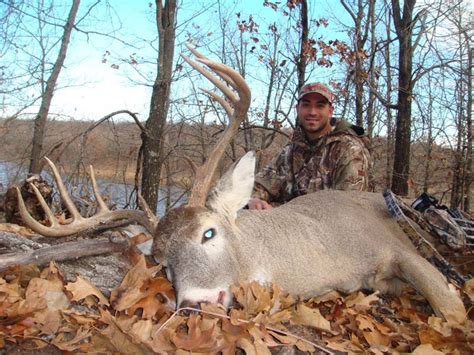 Kansas Deer Hunting Pictures Hunt Hickory Creek