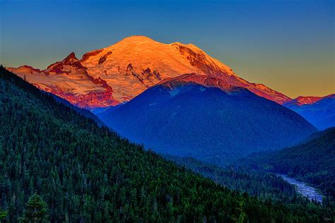 Mount Rainier Alpenglow Photograph By Greg Norrell Fine Art America